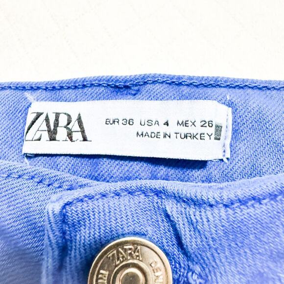 Zara High Rise Blue Dyed Straight Leg Denim Jeans Zip Fly Raw Hem Size 4 - Picture 6 of 7